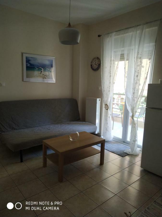 Ourania'S Apartments Kamena Vourla Bagian luar foto