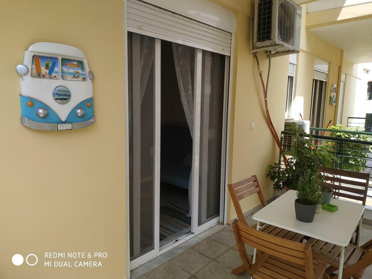 Ourania'S Apartments Kamena Vourla Bagian luar foto